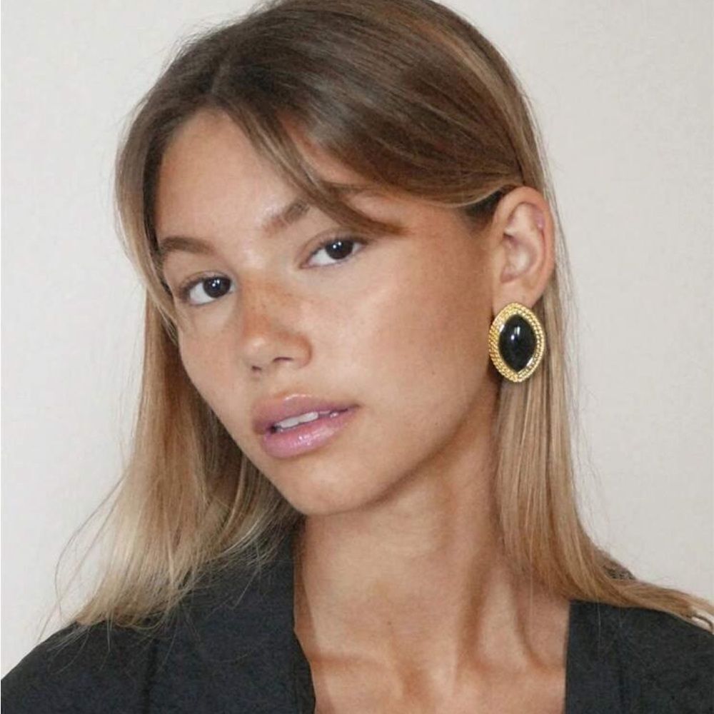 Black stone earrings N493